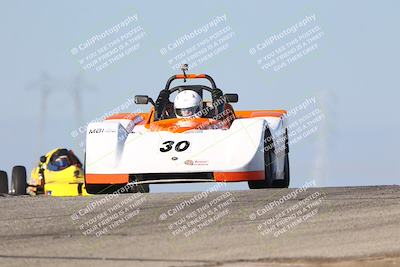 media/Oct-26-2025-CalClub SCCA (Sun) [[8ce1e69566]]/Group 6/Grapevine/